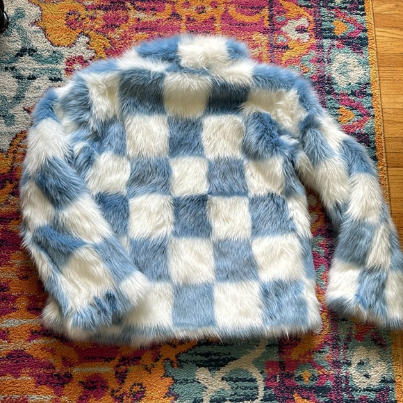 Premium Forever 21 Fuzzy Jacket - Picture 7 of 8